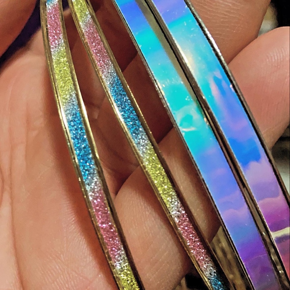 Hoop earrings - Picture 2 of 2